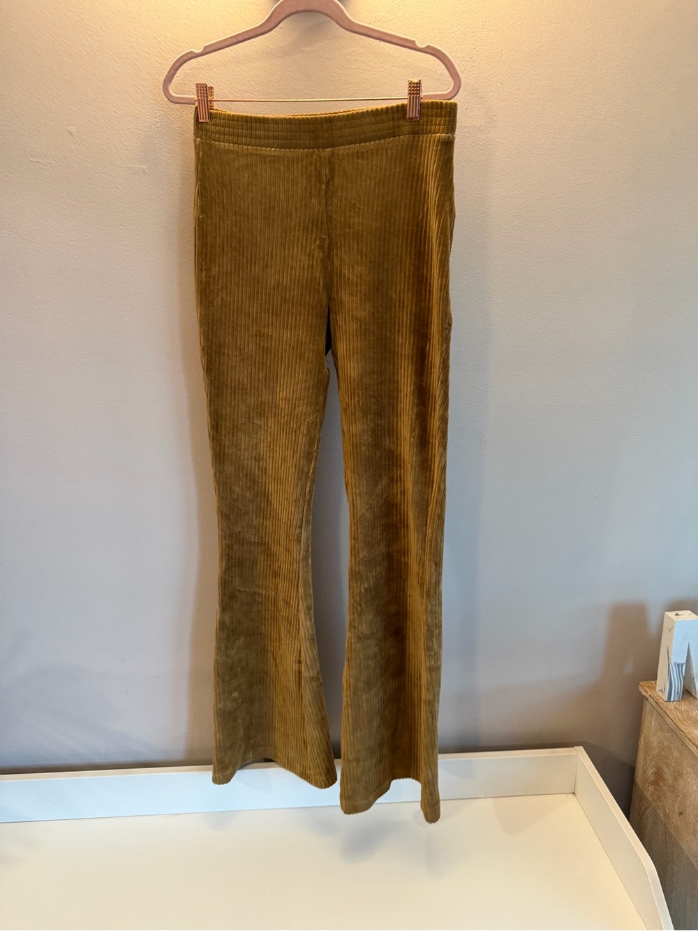 Aerie Black Magic Corduroy Flare Pants Mustard Gold Size M Regular